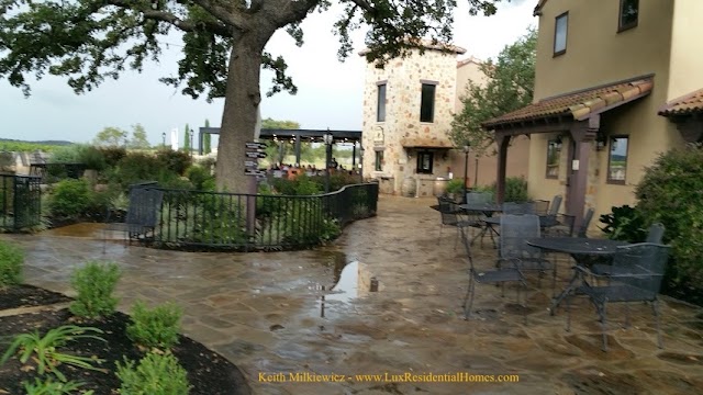 Grape Creek Vineyards